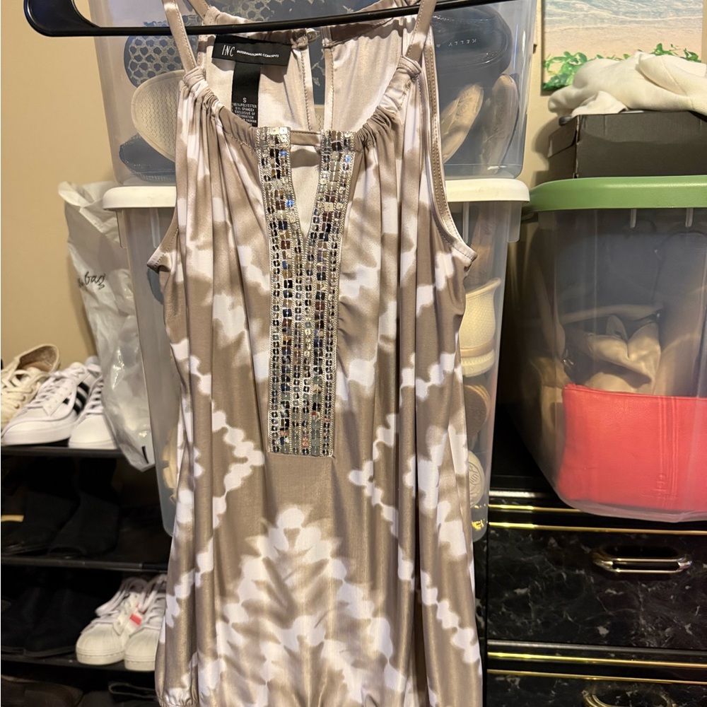INC International Concepts Beige and White Top